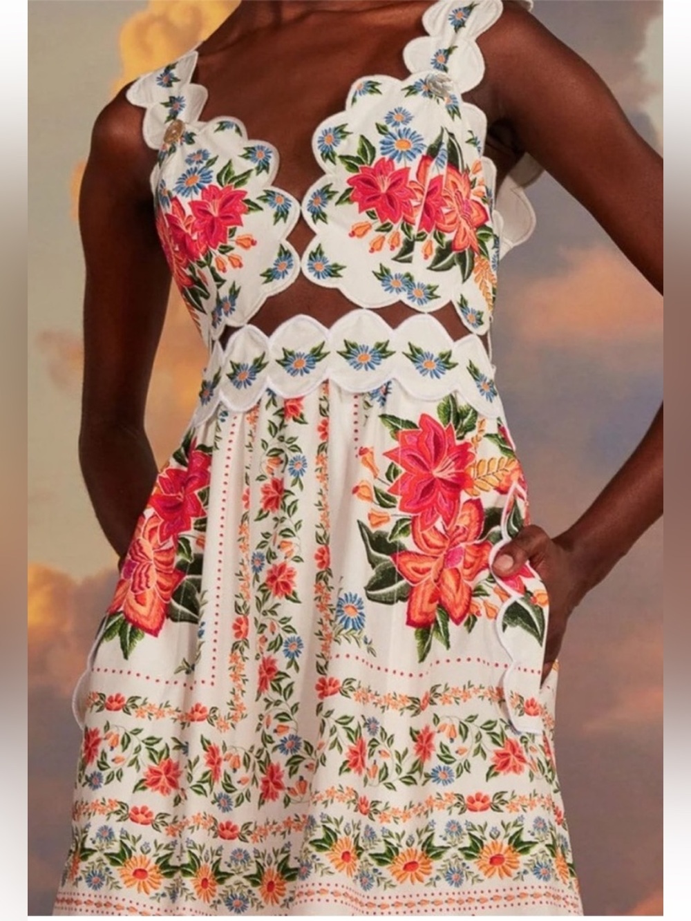 FARM Rio Bloom Garden Maxi Dress with Orange, Red and Green Floral print Medium - Picture 2 of 6
